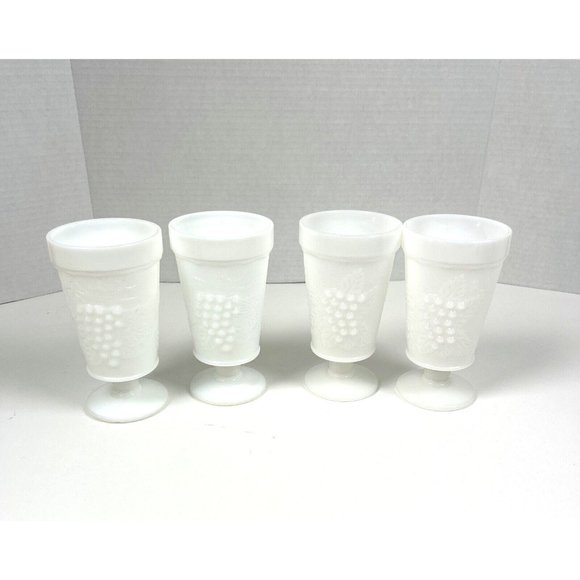 Unknown Other - Vintage Set of 4 White Milk Glass Footed Goblets Grapes & Leaves Pattern